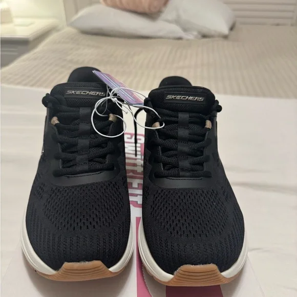 Skechers Women's Black Sneakers - Picture 1 of 5